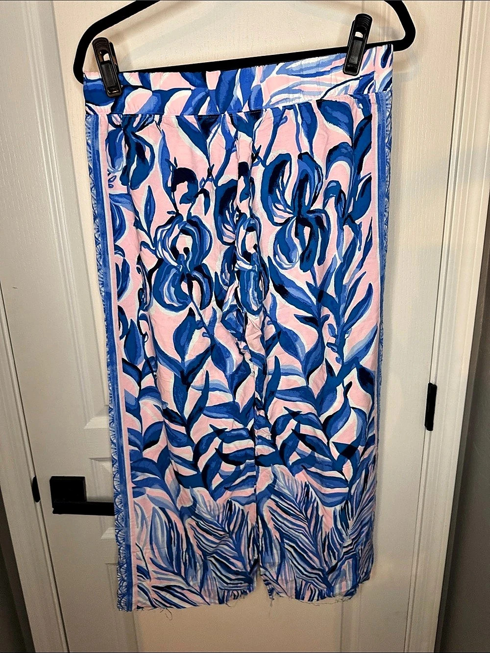 Lilly Pulitzer Wide-Leg Floral Pants in Pink & Blue Size Medium. NWOT